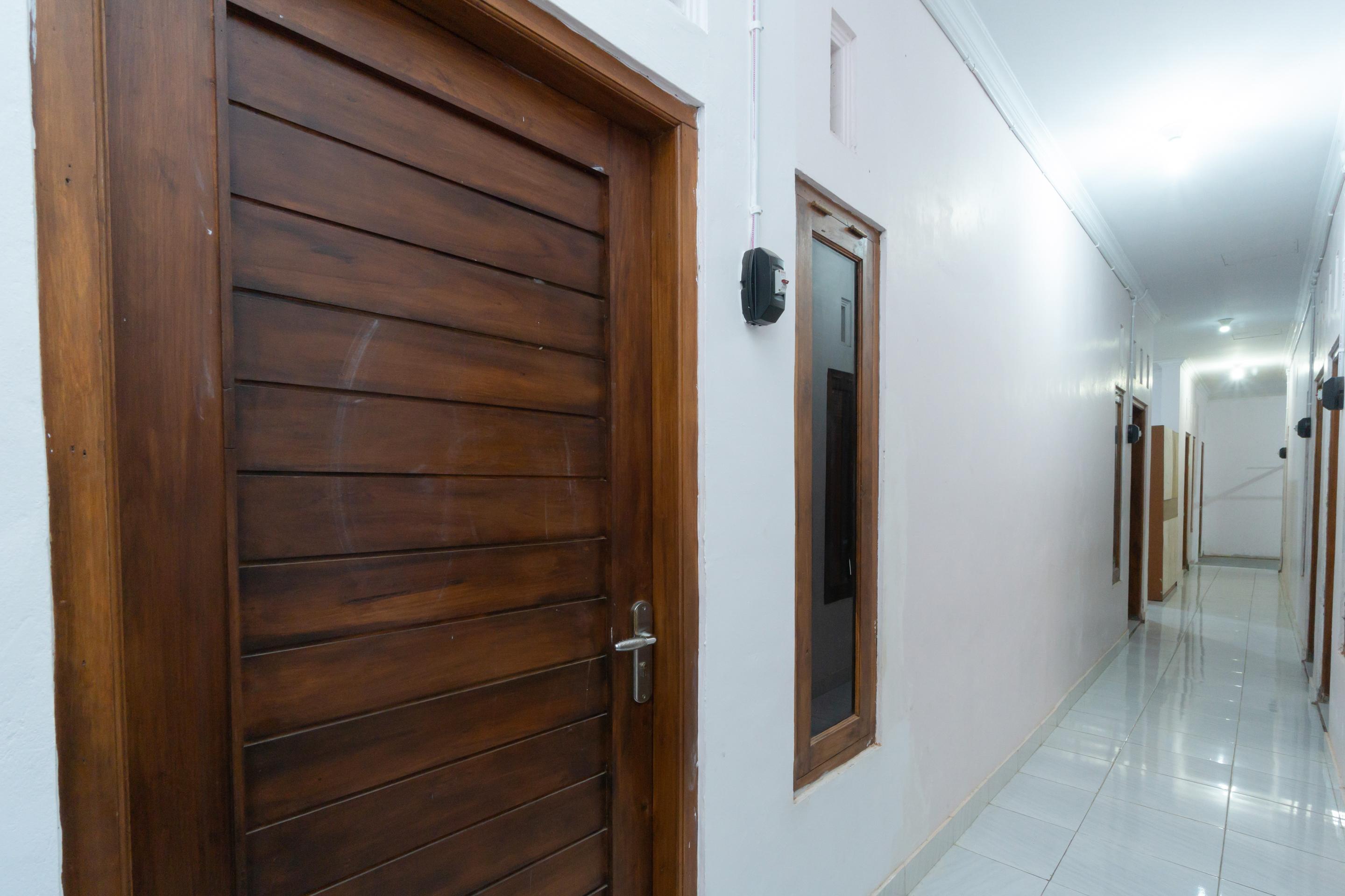 Reddoorz Syariah At Falisha Umy Ngabean Экстерьер фото